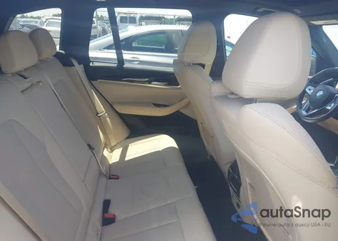 2022 BMW X3 xDrive30I z USA, uszkodzony, nr VIN 5UX53DP06N9J81603